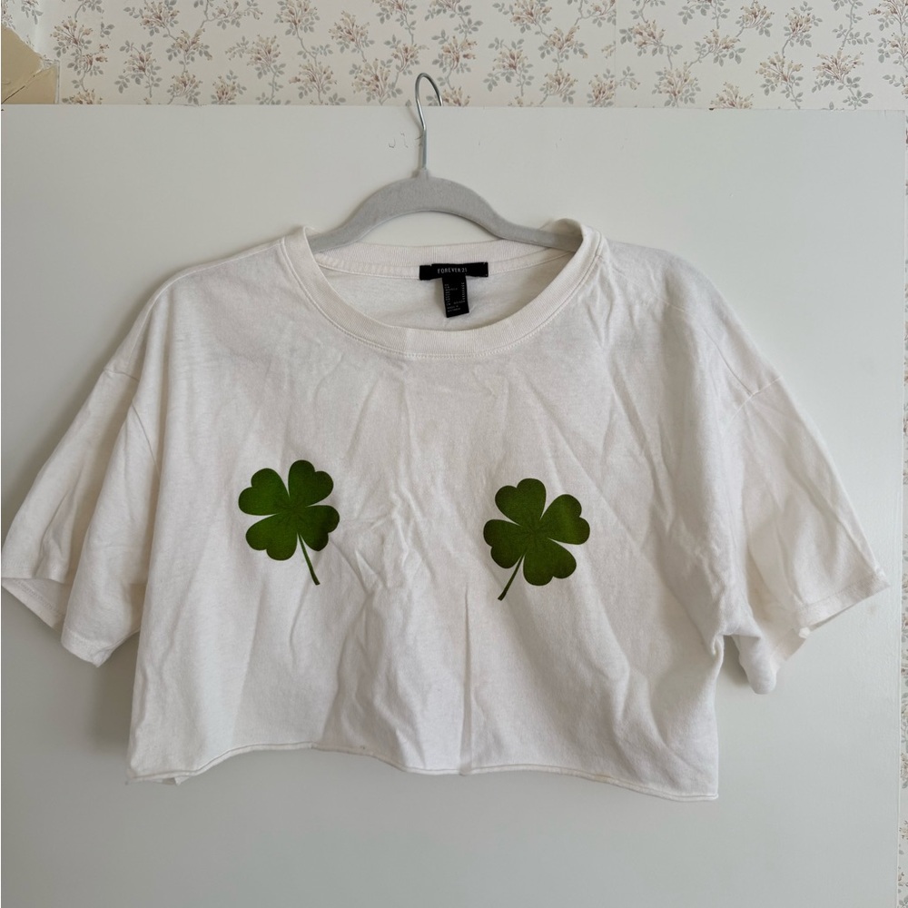 4 Leaf Clover St. Patrick’s Day Cropped T-shirt
